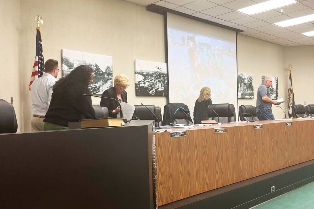 Ordinance allowing golf carts, other offroad vehicles on some